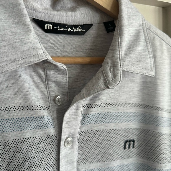 Travis Matthew Light Gray Polo Shirt like new - Picture 3 of 4